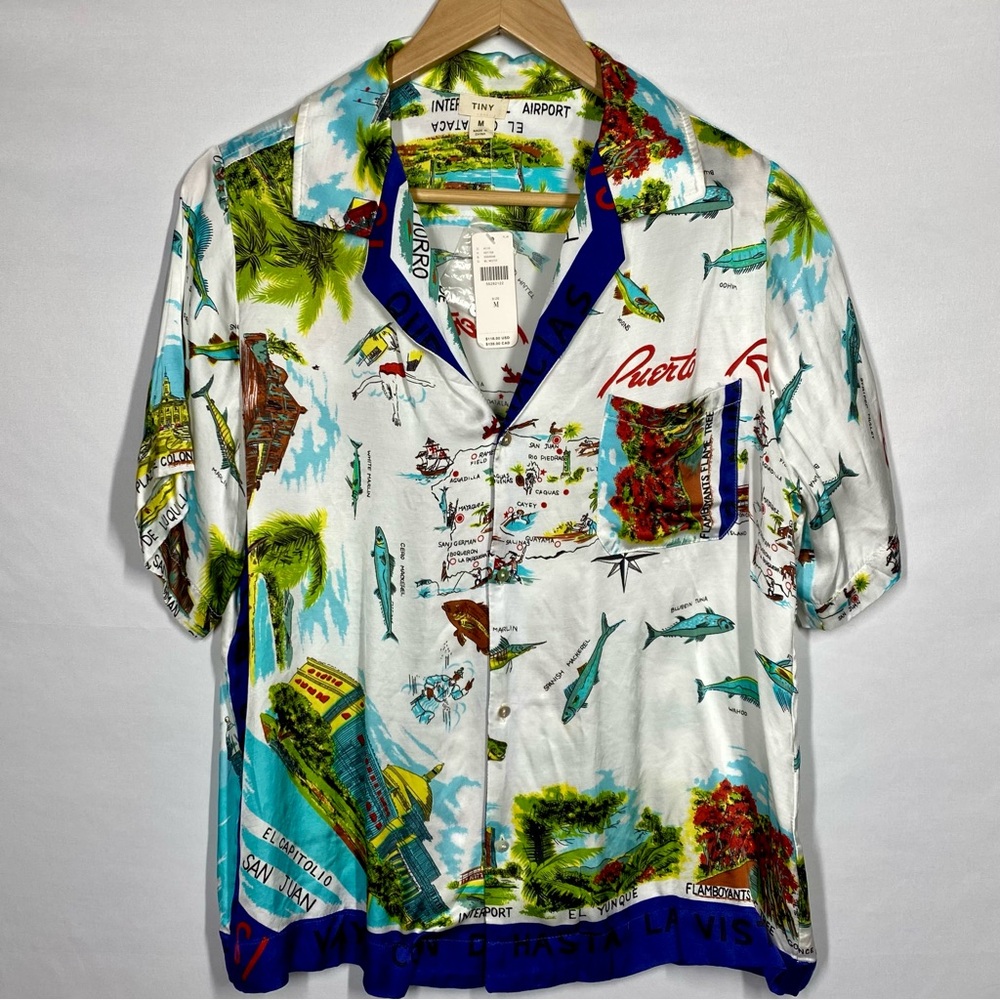 NWT Anthropologie TINY Button Up Short Sleeve Blouse in Fun Graphic Print. Med